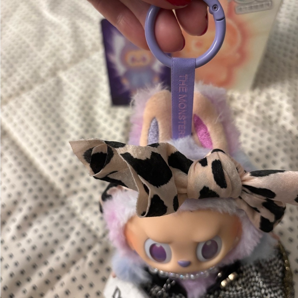 : : POP MART BIG INTO ENERGY CUSTOM LABUBU : : - Picture 12 of 16